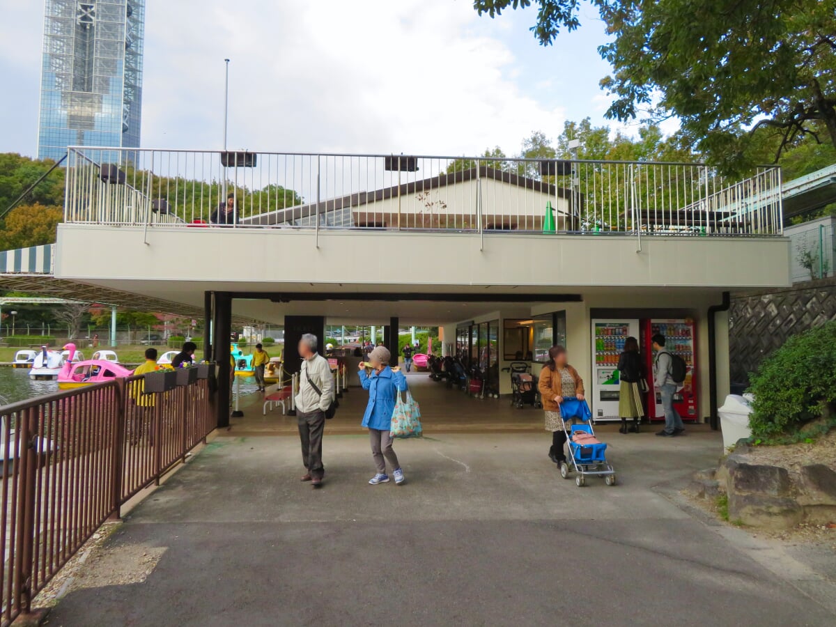 東山ボートハウスの写真 ©KKPCW(CC BY-SA 4.0)