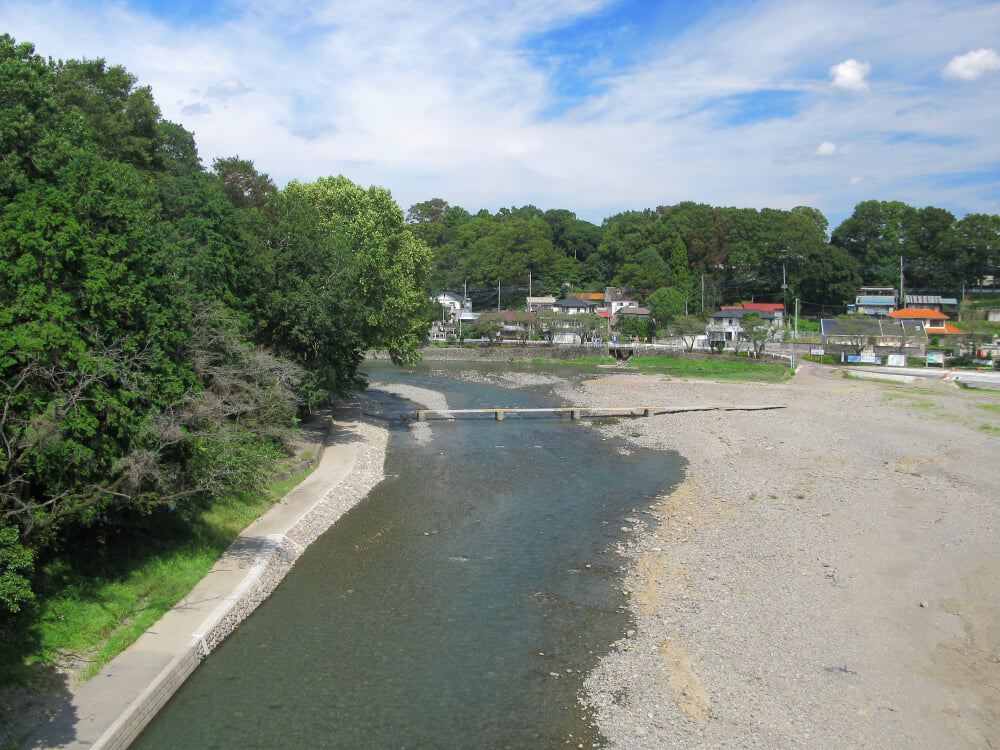飯能河原の写真 ©京浜にけ(CC BY-SA 3.0)