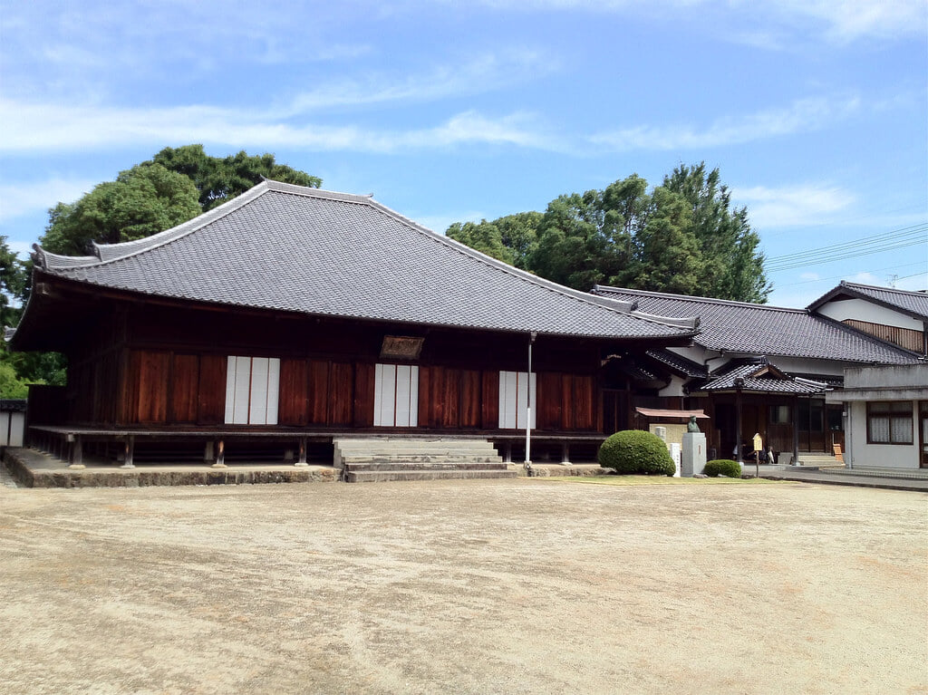 萬福寺の写真 ©asobitsuchiya(CC BY 2.0)