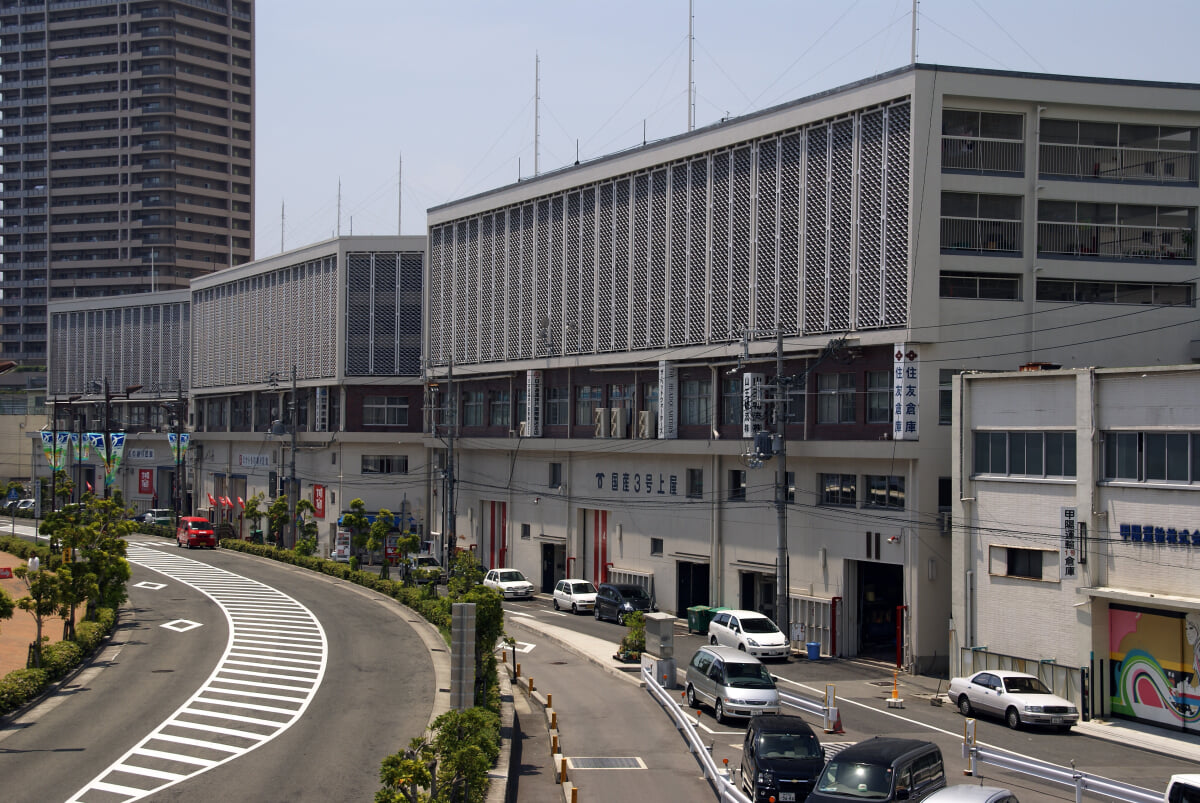 神戸波止場町TEN×TENの写真 ©663highland(CC BY-SA 3.0)