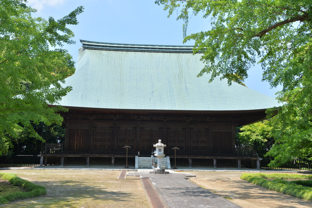 薬王院の写真 ©小石川人晃(CC BY-SA 4.0)