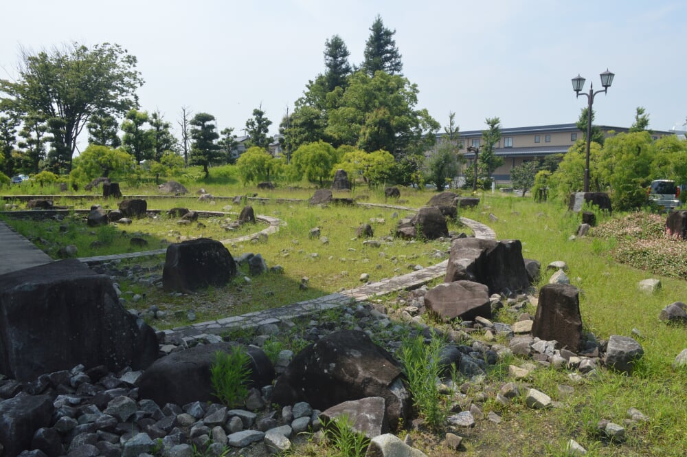 美和図書館の写真 ©Asturio(CC BY-SA 4.0)