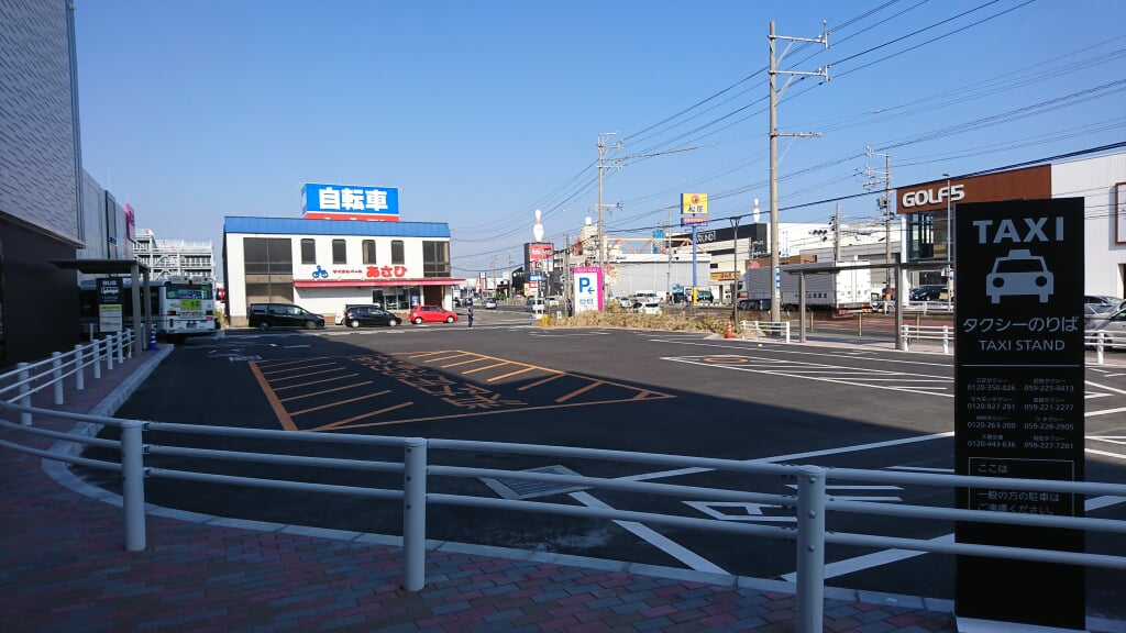 イオンモール津南の写真 ©EVandRailway(CC BY-SA 4.0)