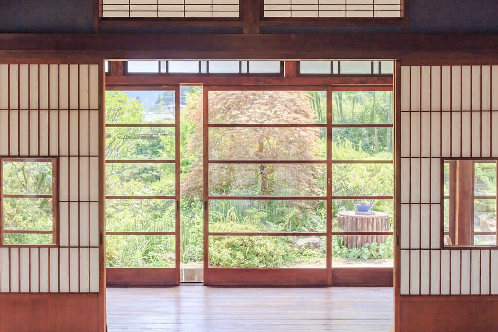 高尾駒木野庭園の写真 ©beve4(CC BY 2.0)
