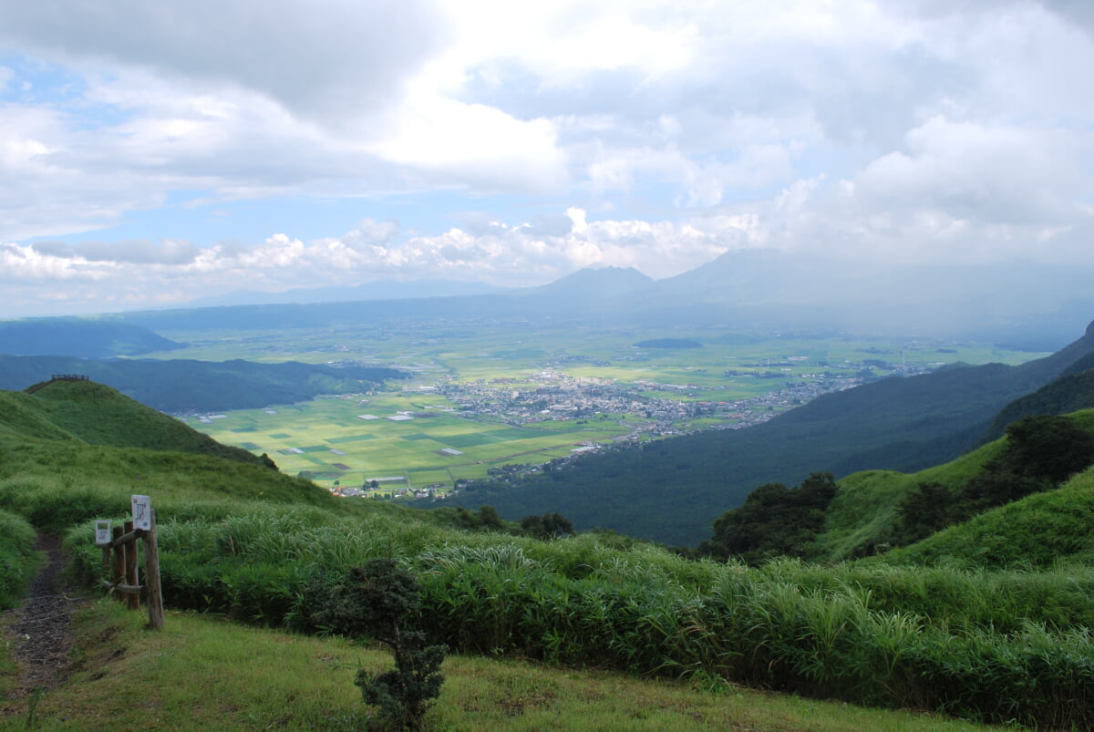 大観峰の写真 ©chocowan(CC BY 3.0)