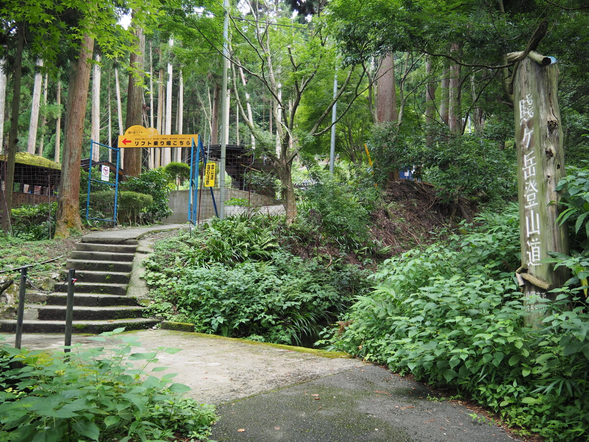 賤ヶ岳の写真 ©Motokoka(CC BY-SA 4.0)