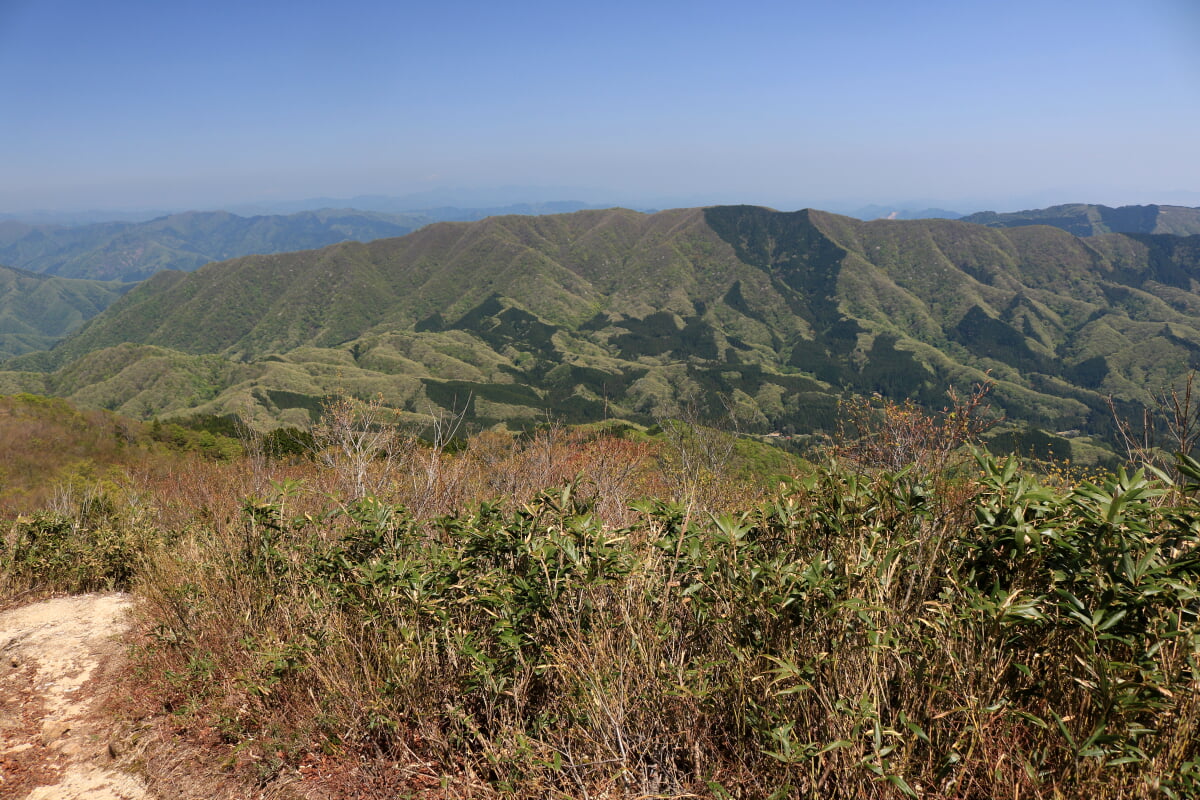 鍋倉山の写真 ©Alpsdake(CC BY-SA 4.0)