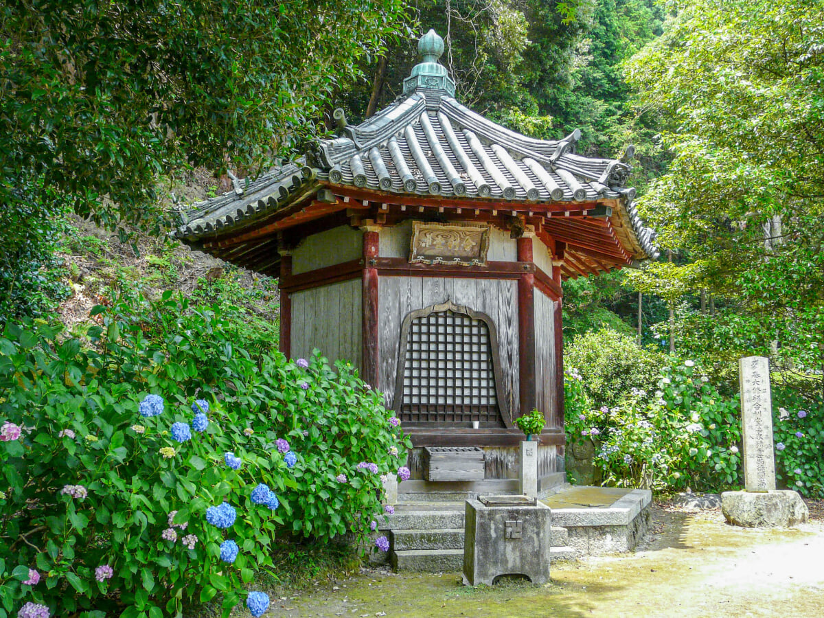 矢田寺の写真 ©Naokijp(CC BY-SA 4.0)