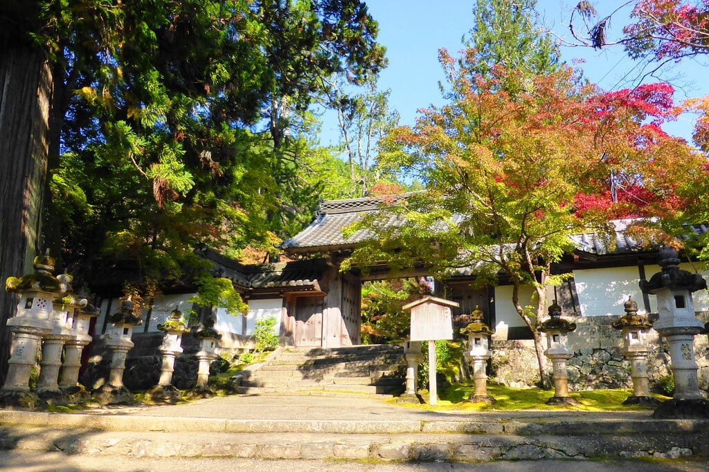 西明寺の写真 ©Tetsuhiro Terada(CC BY 2.0)