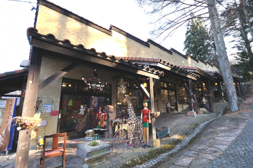 ロックハート城の写真 ©Mukasora(CC BY-SA 3.0)