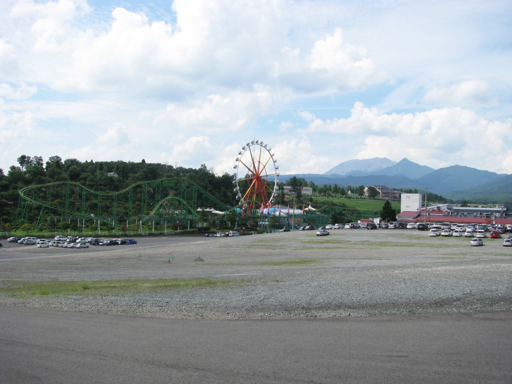ヒルゼン高原センター・ジョイフルパークの写真 ©Aimaimyi(CC BY-SA 3.0)