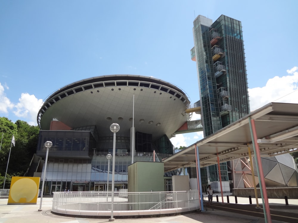大型児童館ビッグバンの写真 ©Toshimasa Kaige (tka…(CC BY 3.0)