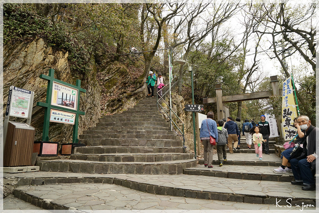 ぎふ 金華山ロープウェーの写真 ©KeikoS.ryoko(CC BY-SA 2.0)