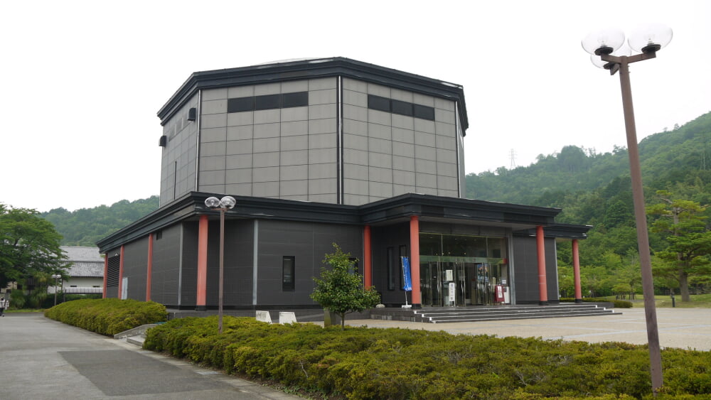 安土城天主 信長の館の写真 ©baggio4ever(CC BY 3.0)