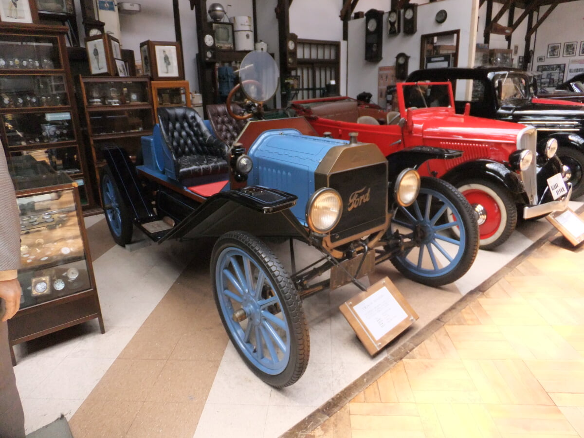 福山自動車時計博物館の写真 ©Taisyo(CC BY 3.0)