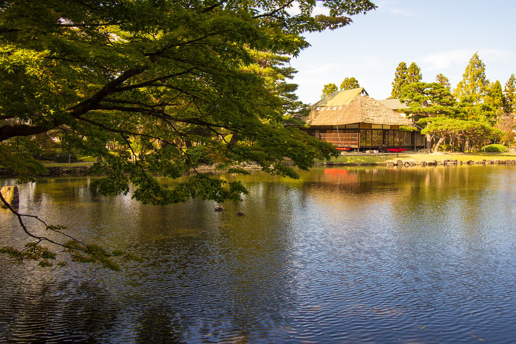御薬園の写真 ©y.ganden(CC BY 2.0)