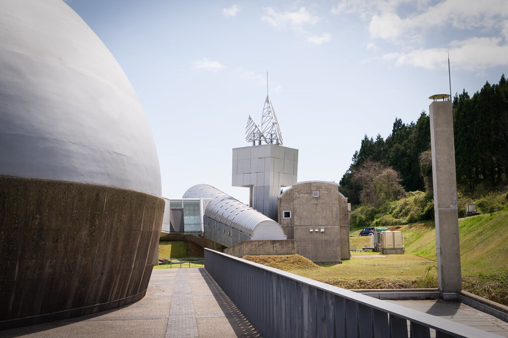 石川県能登島ガラス美術館の写真 ©Motohiro Sunouchi(CC BY 2.0)