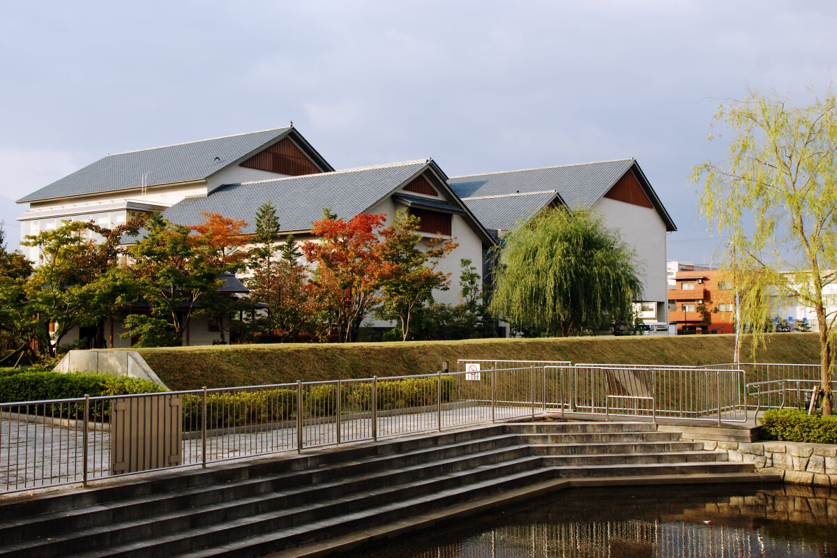福井市立郷土歴史博物館の写真 ©663highland(CC BY-SA 3.0)