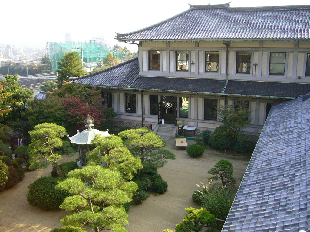 白鶴美術館の写真 ©663highland(CC-BY-SA-3.0)