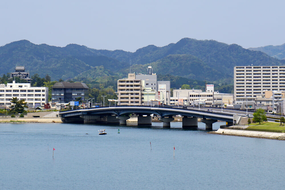 島根県立美術館の写真 ©663highland(CC-BY-SA-3.0)