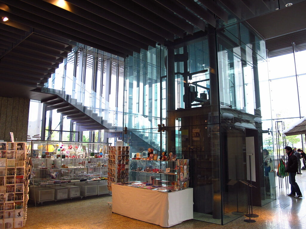 長崎県美術館の写真 ©準建築人手札網站 Forgemind ArchiMedia(CC BY 2.0)
