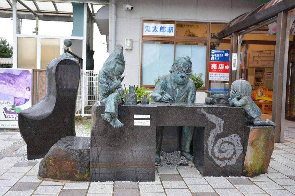 水木しげるロードの写真 ©rail02000(CC BY-SA 2.0)