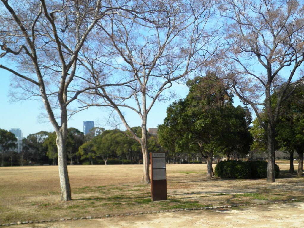 大阪城公園 西の丸庭園の写真 ©立花左近(CC BY-SA 3.0)