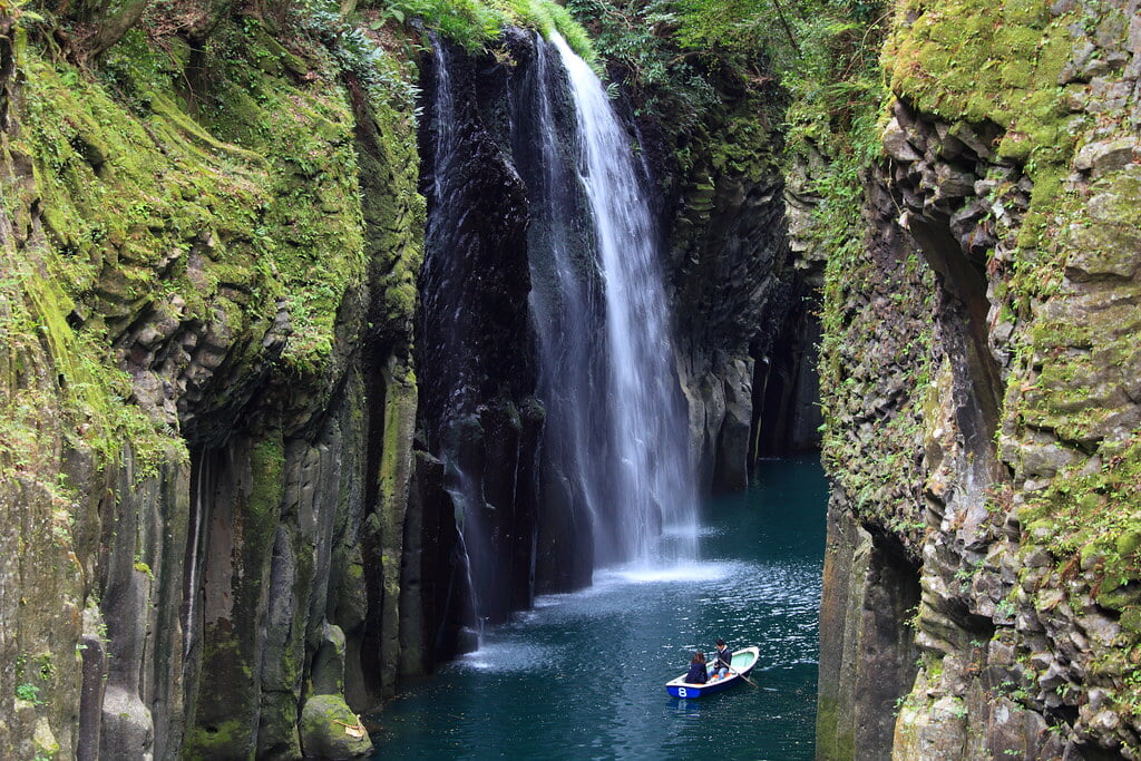 高千穂峡の写真 ©TANAKA Juuyoh (田中十洋)(CC BY 2.0)