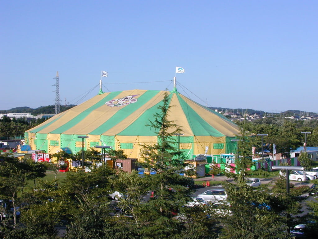 宮城県総合運動公園の写真 ©neuropower(Public domain)