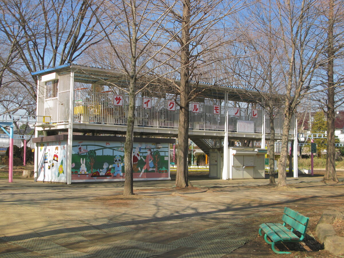 大崎公園の写真 ©京浜にけ(CC BY-SA 3.0)