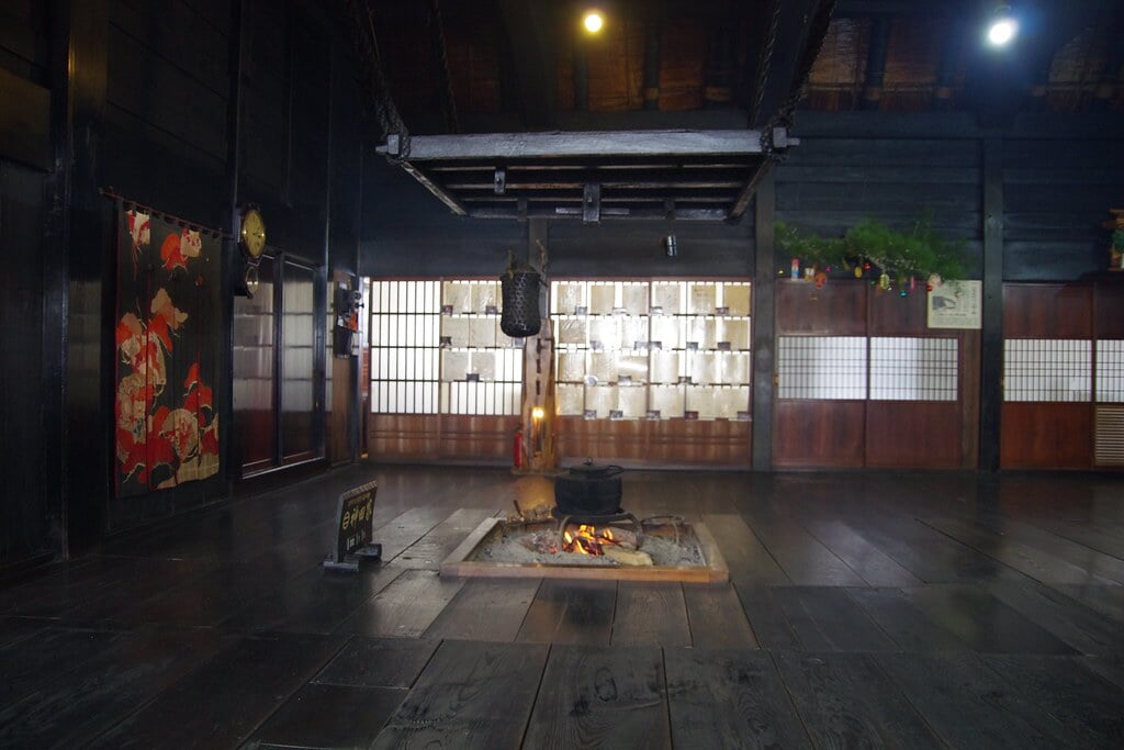 白川郷 合掌造り民芸館 神田家の写真 ©pelican(CC BY-SA 2.0)