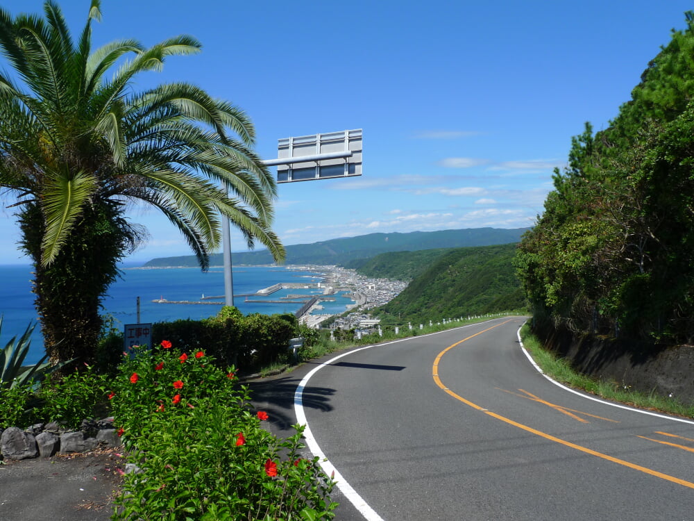 室戸岬の写真 ©Motokoka(CC BY-SA 4.0)