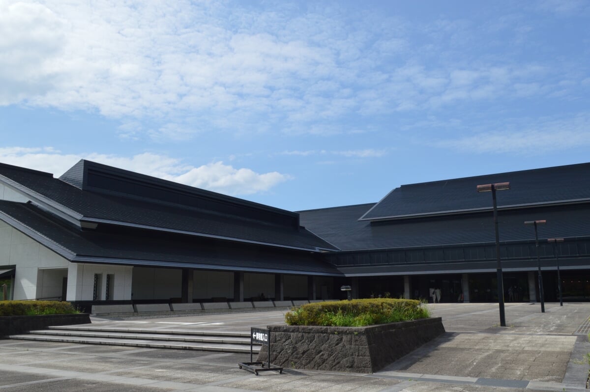福島県立博物館の写真 ©Asturio(CC BY-SA 4.0)