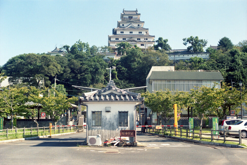 唐津城の写真 ©shikabane taro(CC BY 3.0)