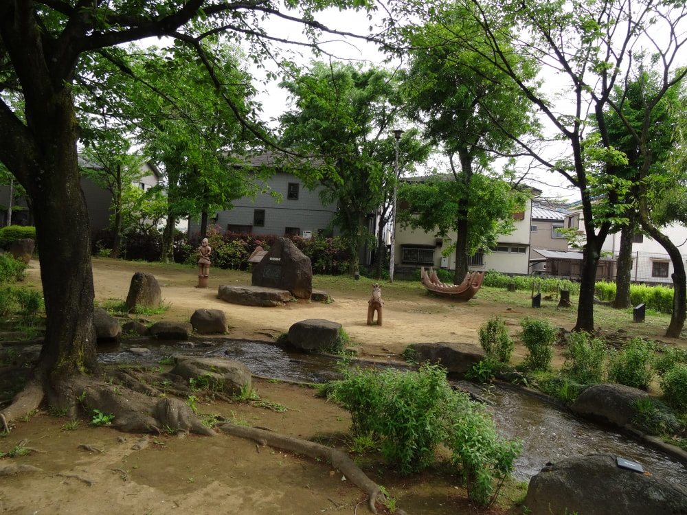 白旗塚史跡公園の写真 ©Masao(CC BY-SA 4.0)