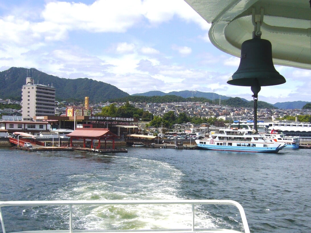 宮島松大汽船の写真 ©Bergmann(CC BY 3.0)