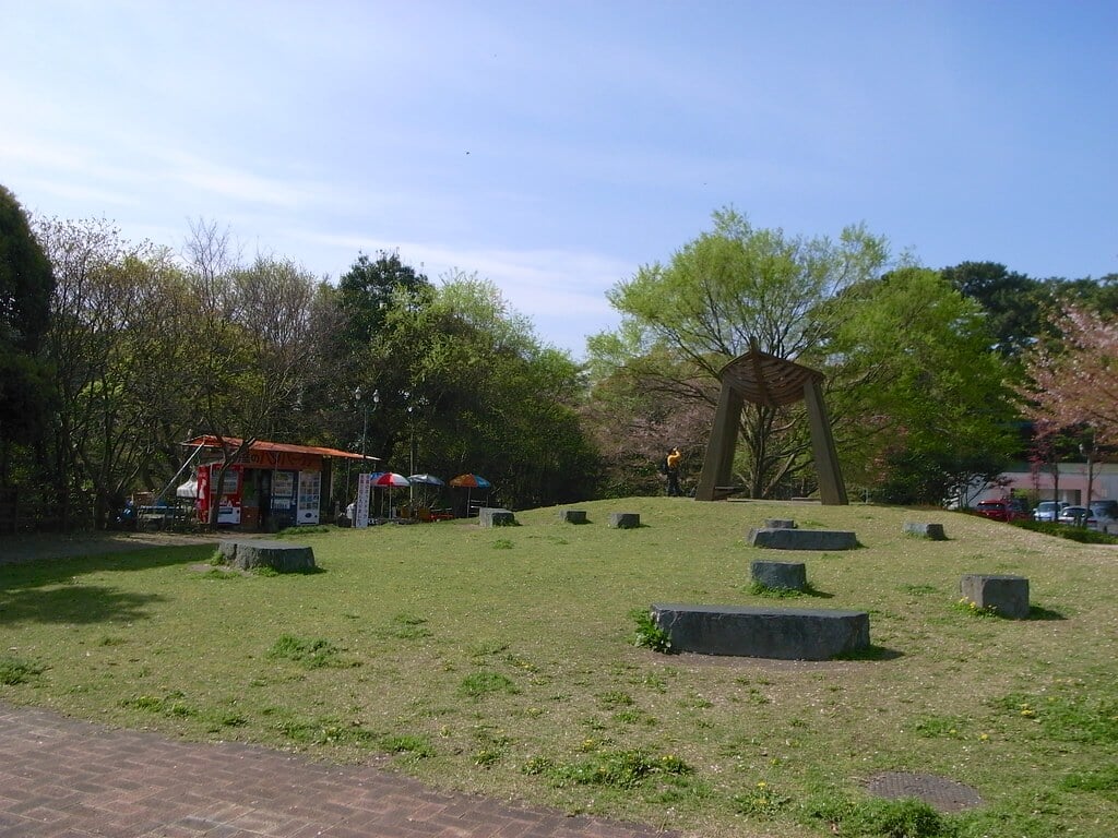 西公園の写真 ©yuki5287(CC BY 2.0)
