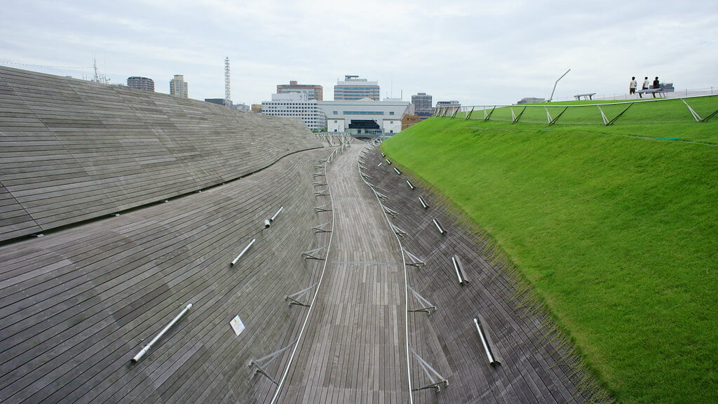 横浜港大さん橋国際客船ターミナルの写真 ©dice_k_goto(CC BY-ND 2.0)