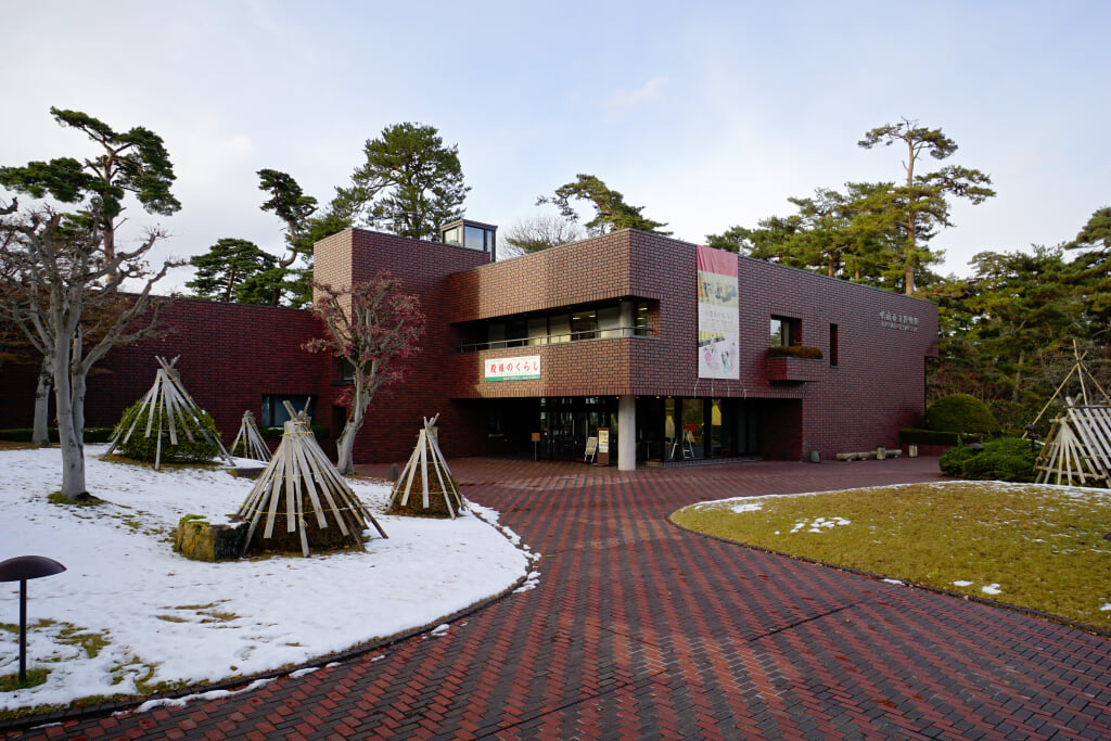 弘前市立博物館の写真 ©663highland(CC BY-SA 4.0)