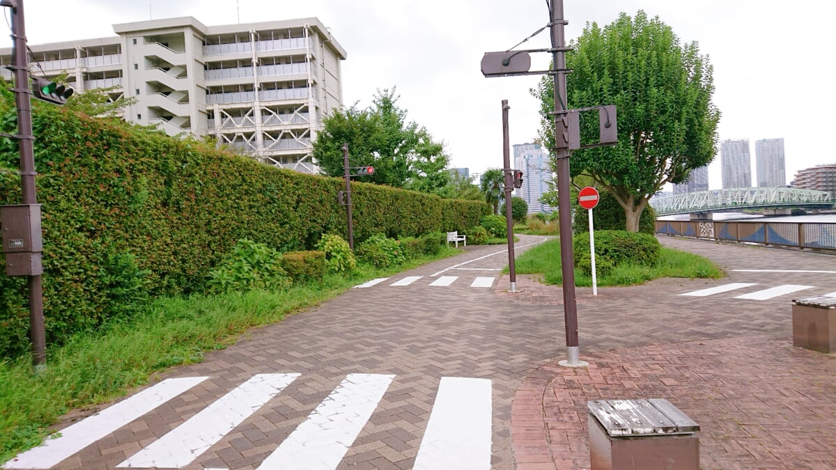 隅田川テラスの写真 ©経済特区(CC BY-SA 4.0)