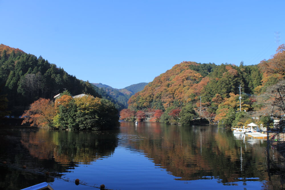 鎌北湖の写真 ©赤カメラ(CC BY 3.0)