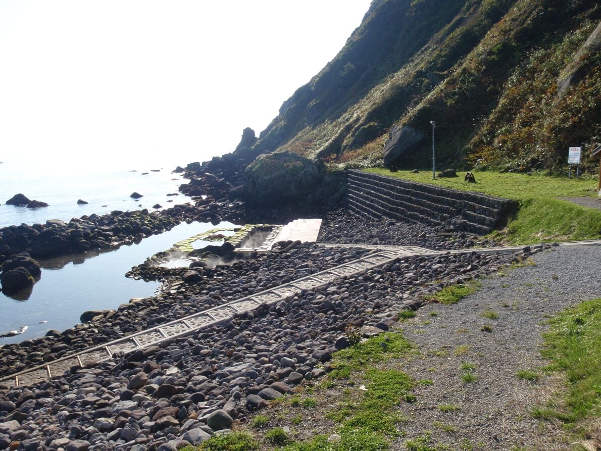 水無海浜温泉の写真 ©Soica2001(Public domain)