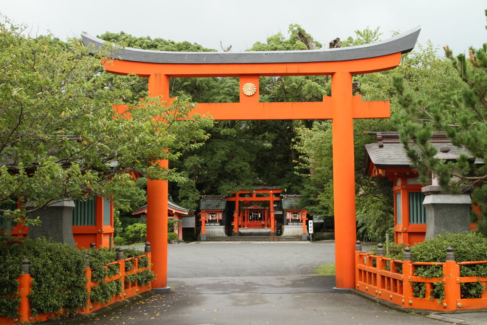 枚聞神社の写真 ©Takashi.koike(CC BY 3.0)