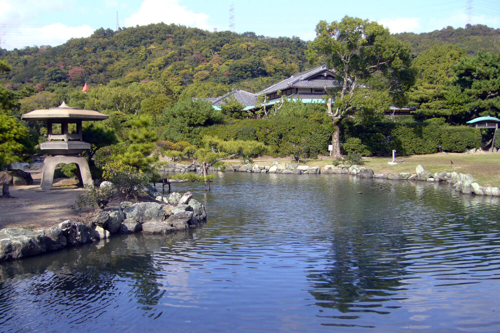 温山荘園の写真 ©663highland(CC-BY-SA-3.0)
