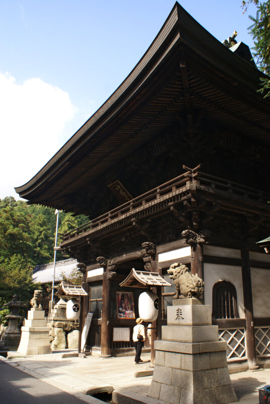 日牟禮八幡宮の写真 ©663highland(CC-BY-SA-3.0)