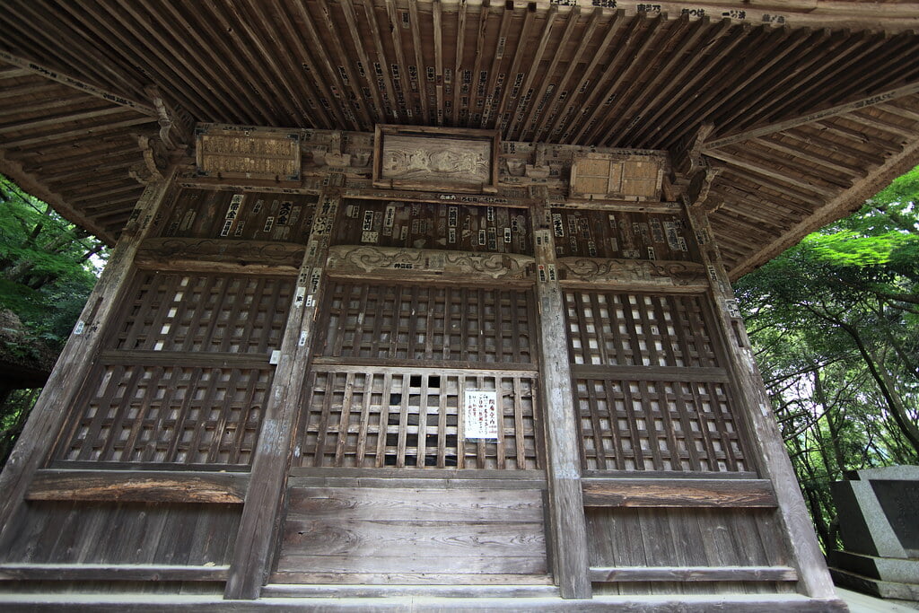 西明寺の写真 ©TANAKA Juuyoh (田中十洋)(CC BY 2.0)