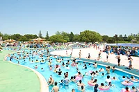 国営昭和記念公園 レインボープール