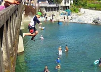汗見川遊泳場