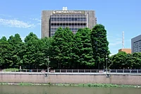 尼崎市総合文化センター