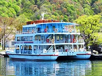 十和田湖遊覧船